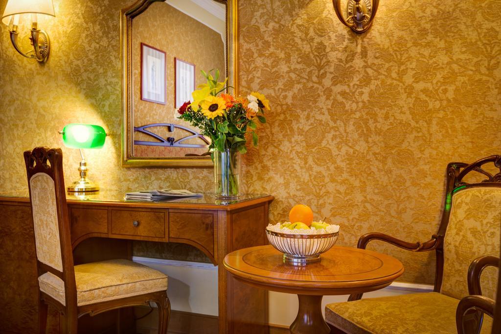 Hotel Villa Morgagni Roma Ngoại thất bức ảnh